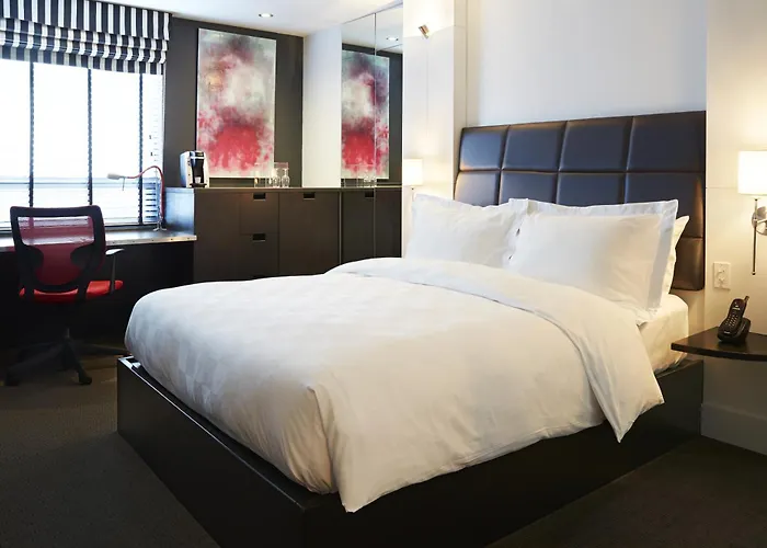 Boutique hotel only: Hotel Alt Quebec